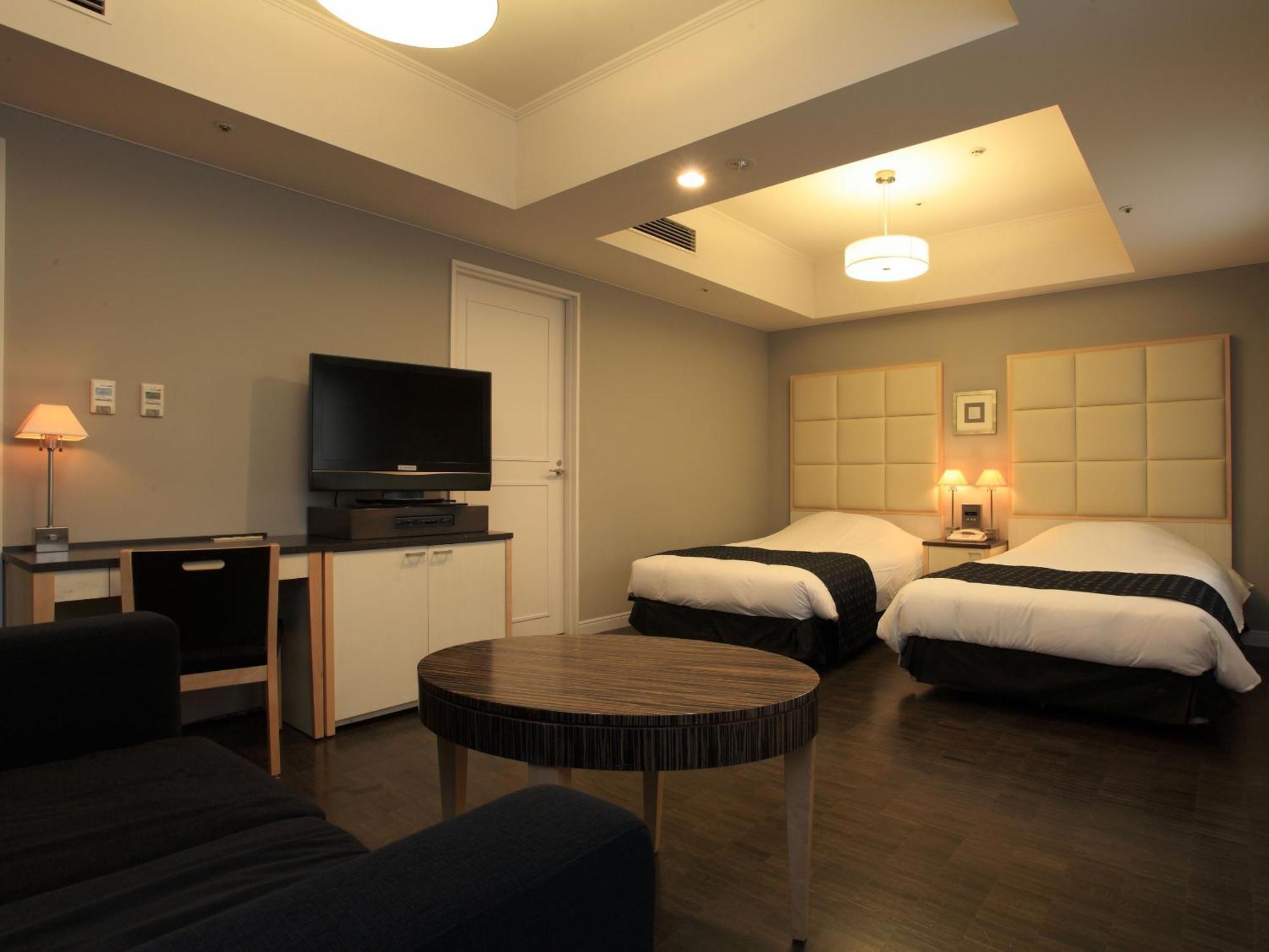 Family Twin Room Non-Smoking